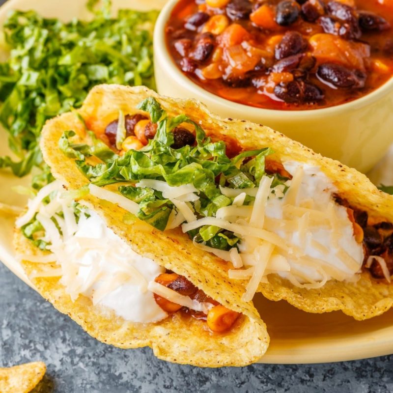 Plate with chili